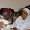 Décès de Hadja Andrée Touré : le président Mamadi Doumbouya salue la mémoire d&rsquo;une « femme de courage et de résilience »